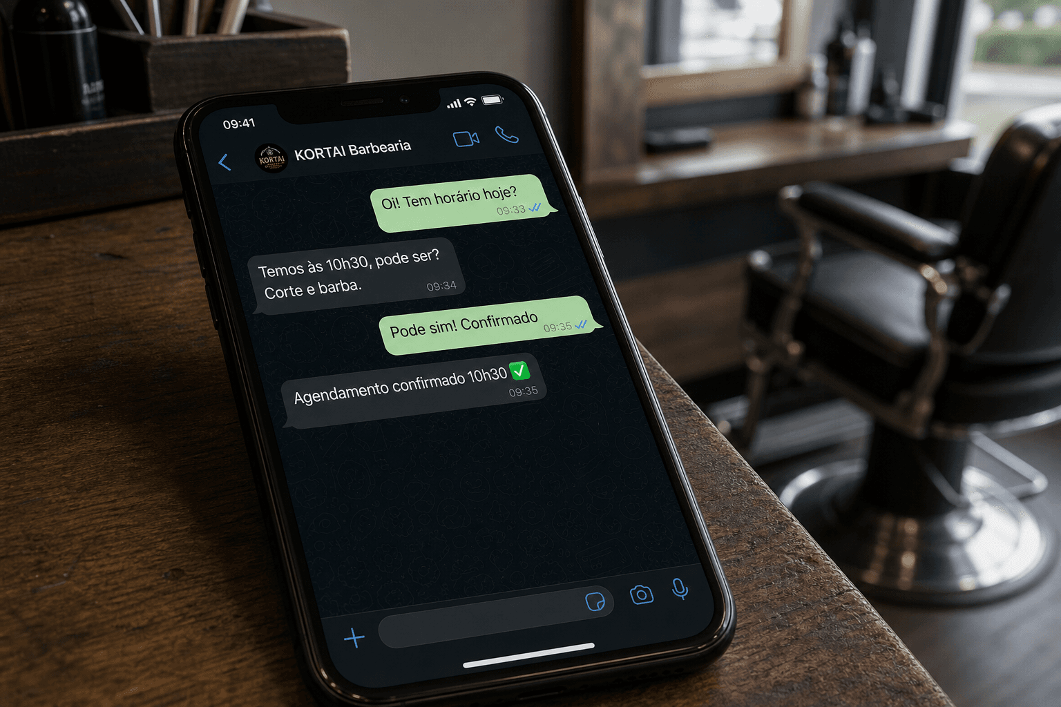 Conversa de WhatsApp mostrando a confirmação automática de horário enviada pelo KORTAI